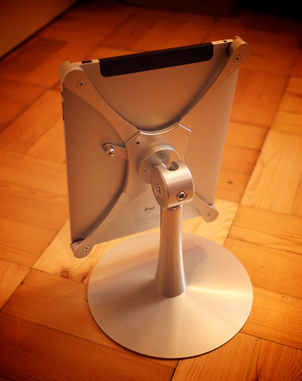Photo of the Mantis Stand for iPad